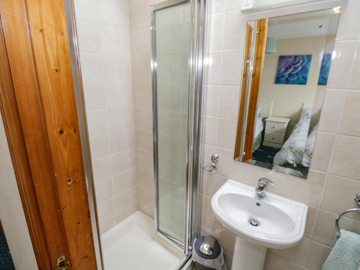 Quayside House Villa Roundstone Exterior photo